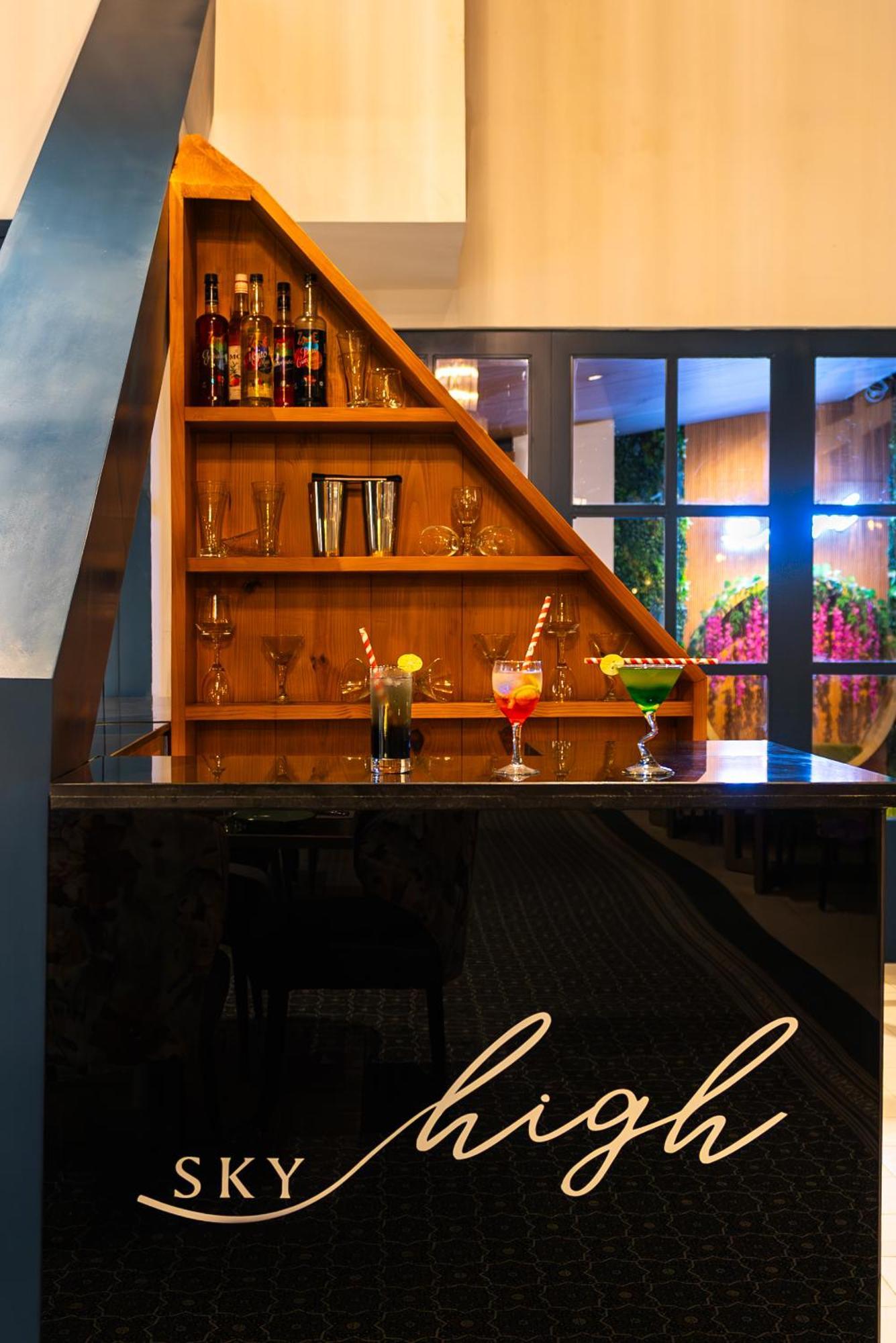 Clarks Inn Express, Rishīkesh المظهر الخارجي الصورة